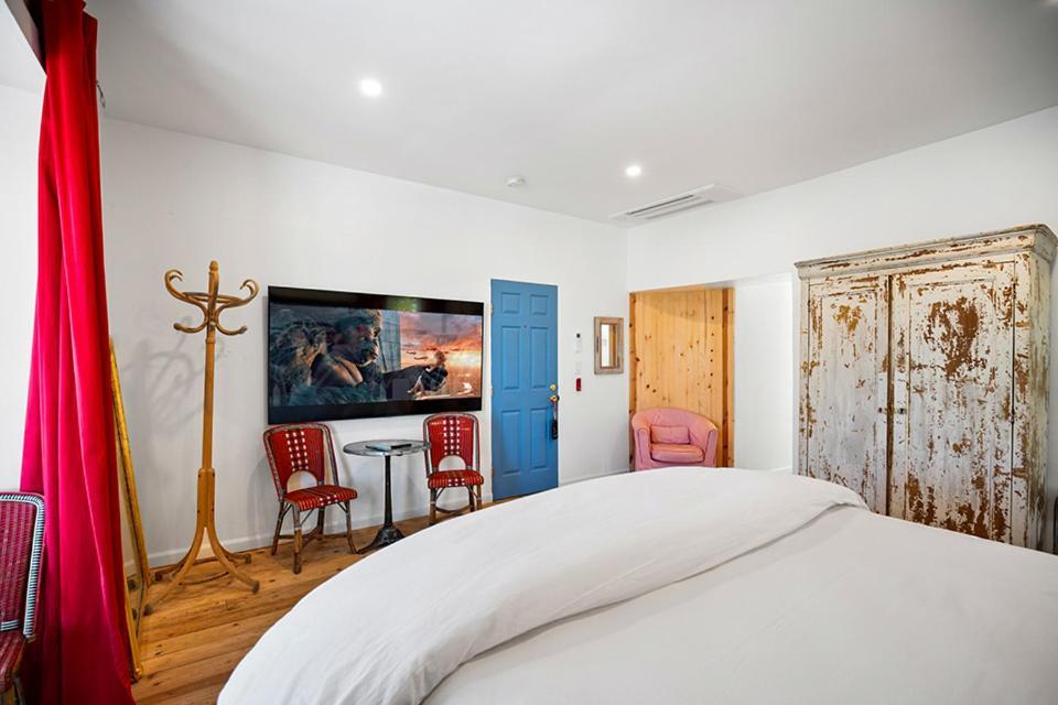 Metro Hotel Petaluma Kültér fotó